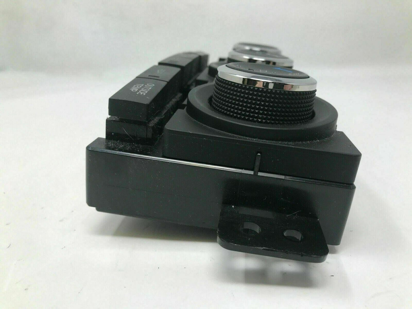 2010-2015 Mazda CX-9 AC Heater Climate Control Unit OEM D02B09016