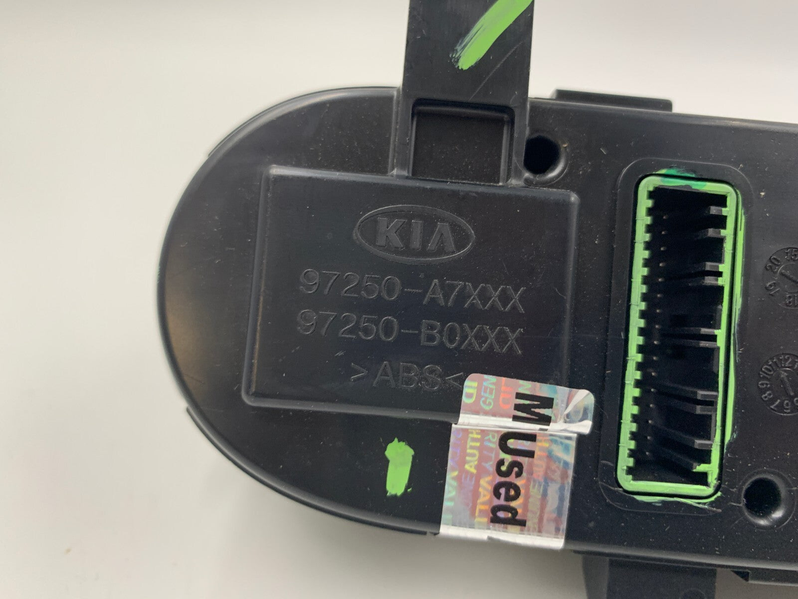 2017-2018 Kia Forte AC Heater Climate Control Unit OEM D04B65005