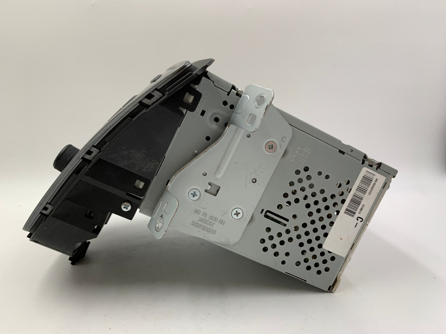 2014-2016 Hyundai Elantra AM FM CD Player Radio Receiver OEM B01B02040