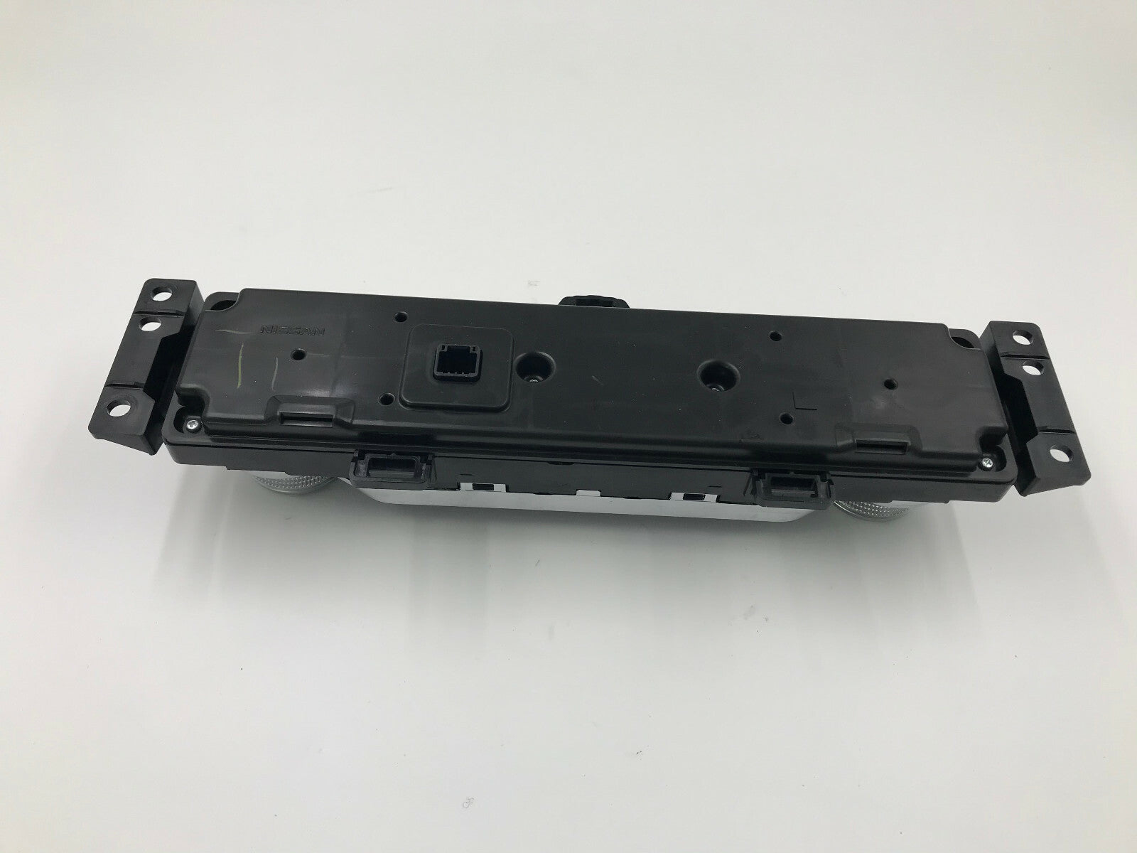 2019-2020 Nissan Altima AC Heater Climate Control E01B52004