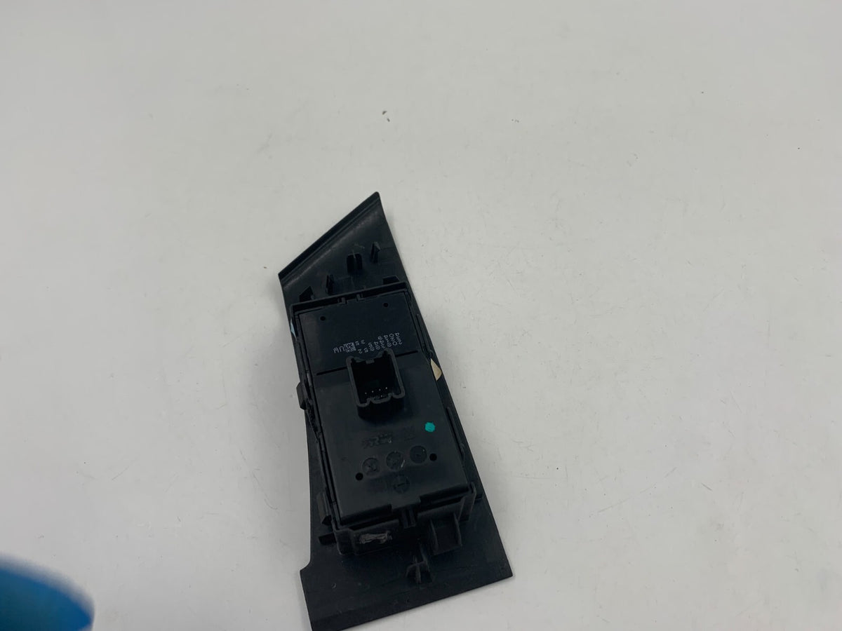 2012-2014 Buick Verano Master Power Window Switch OEM C03B36024