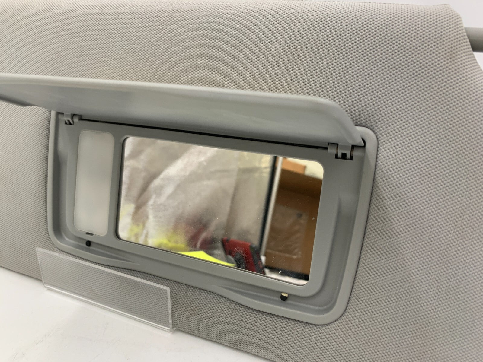 2005 Honda Odyssey Passenger Sun Visor Illuminated Gray OEM