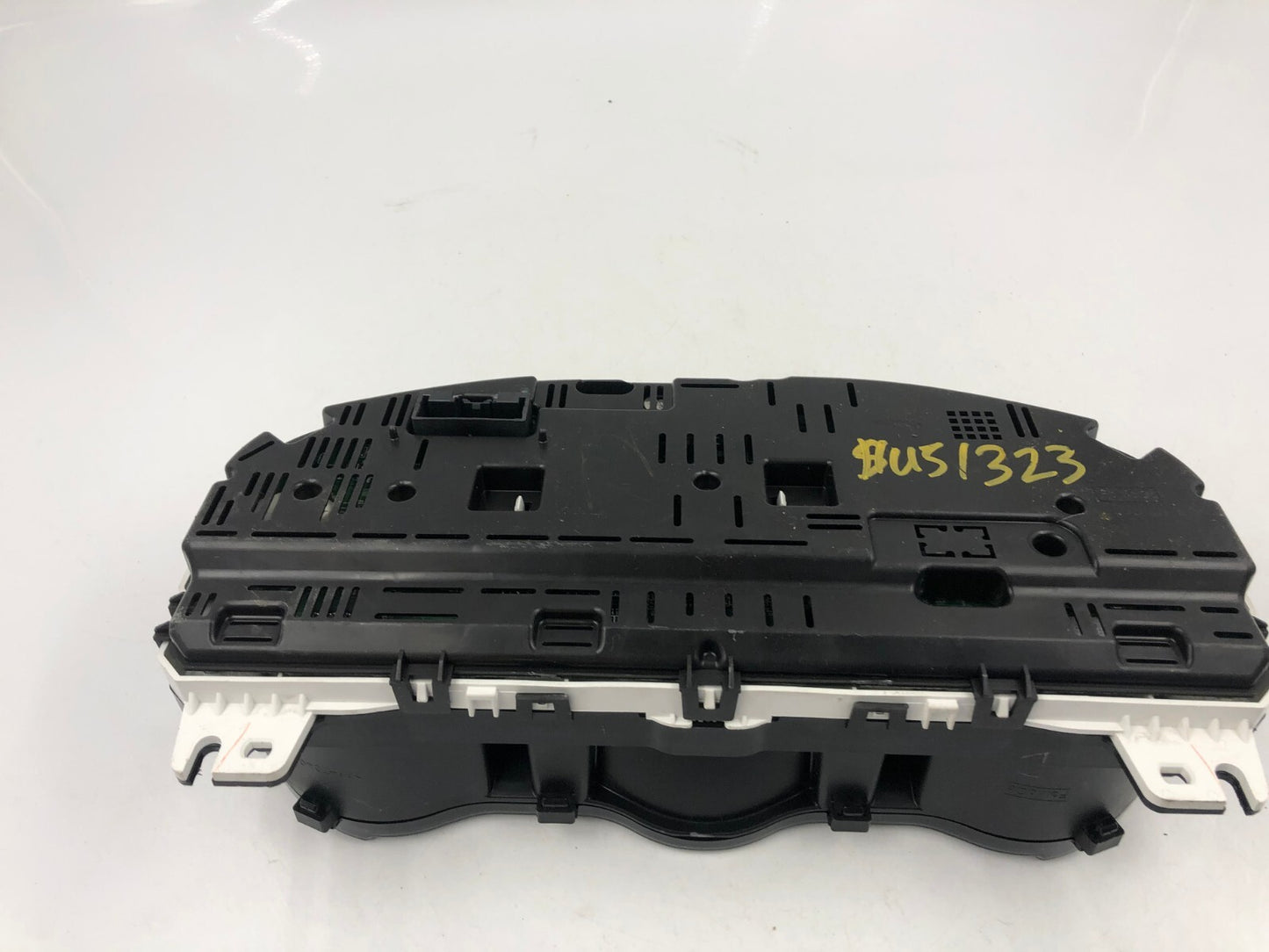 2011-2012 Lincoln MKZ Speedometer Instrument Cluster 68349 Miles OEM C02B24026
