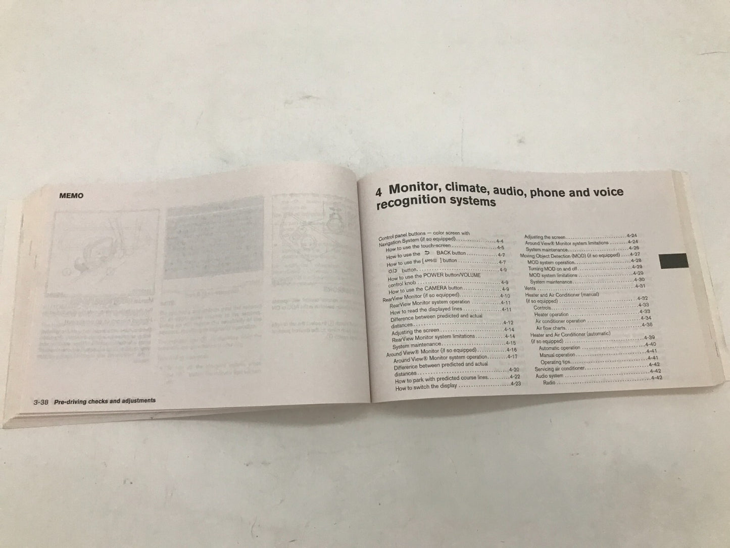 2016 Nissan Rogue Owners Manual Set with Case OEM C04B22035