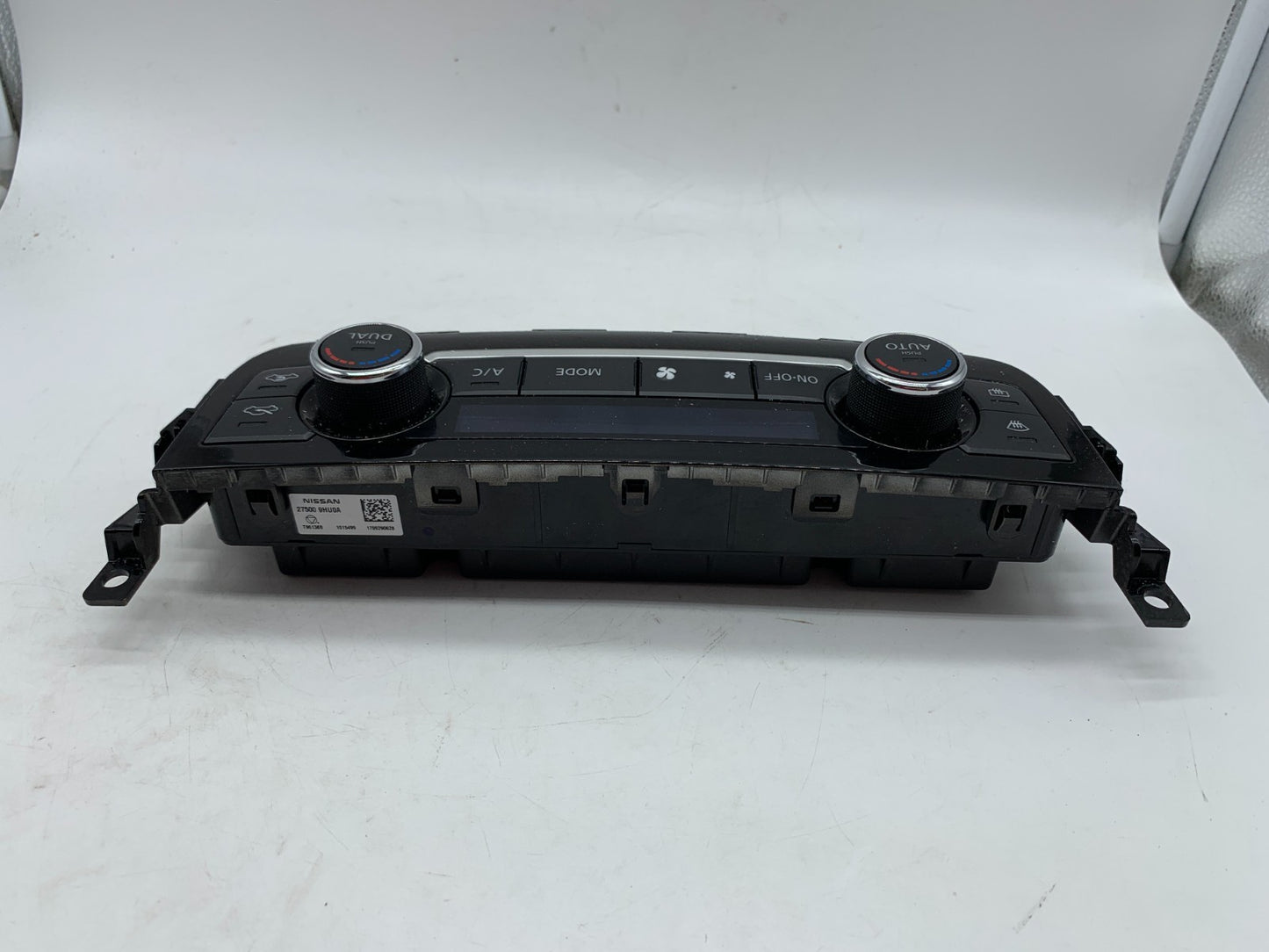 2016-2018 Nissan Altima Climate Control AC Heater OEM B03B35001