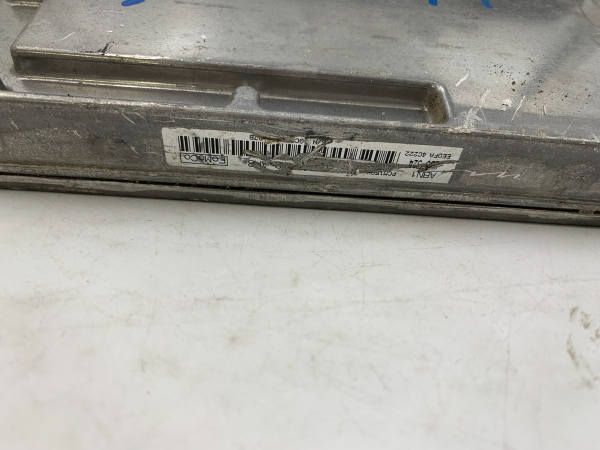 2004 Ford Explorer Engine Control Module Unit ECU ECM OEM B01B07040