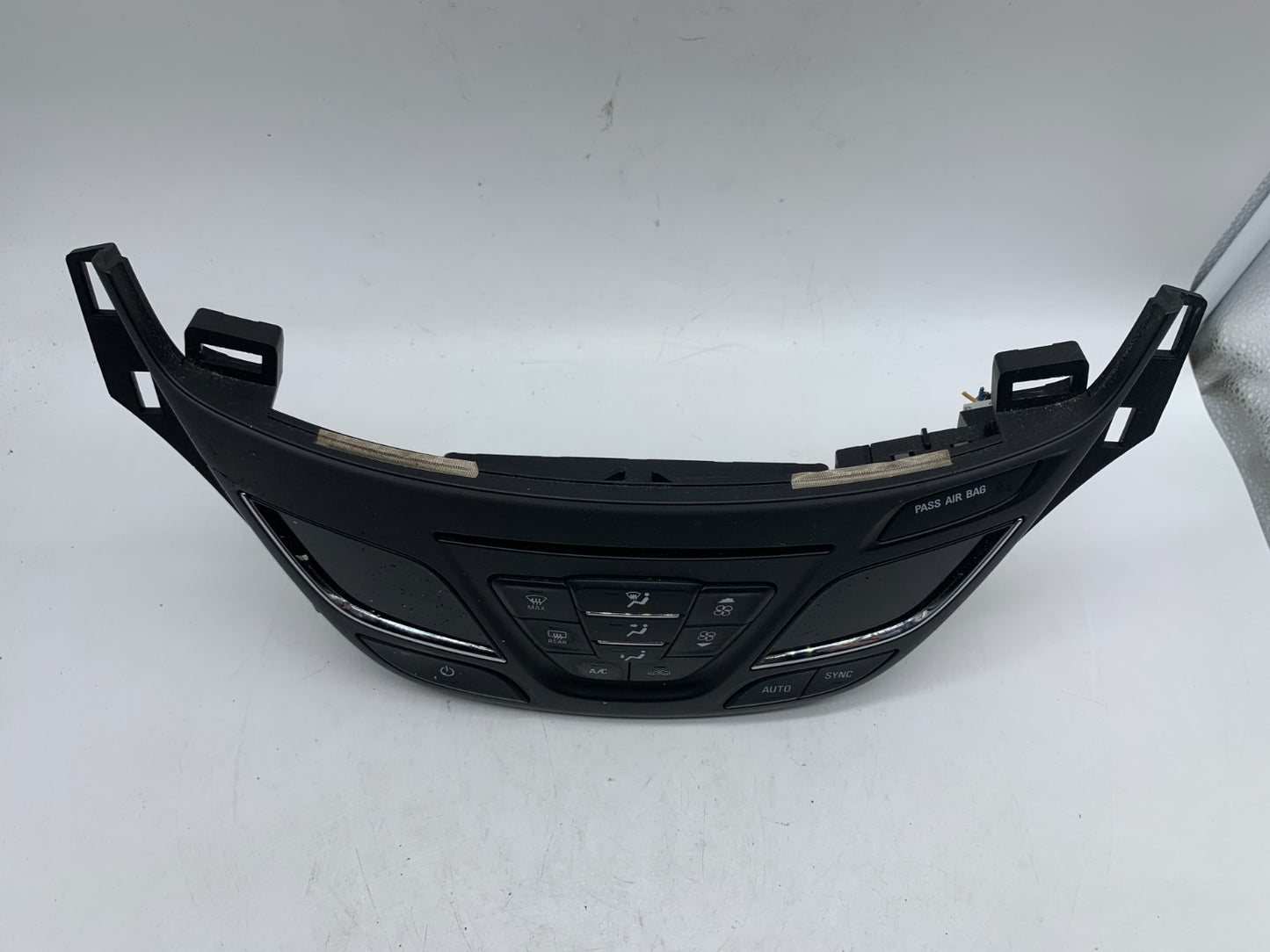 2014-2017 Buick Regal AC Heater Climate Control Unit OEM D03B16009