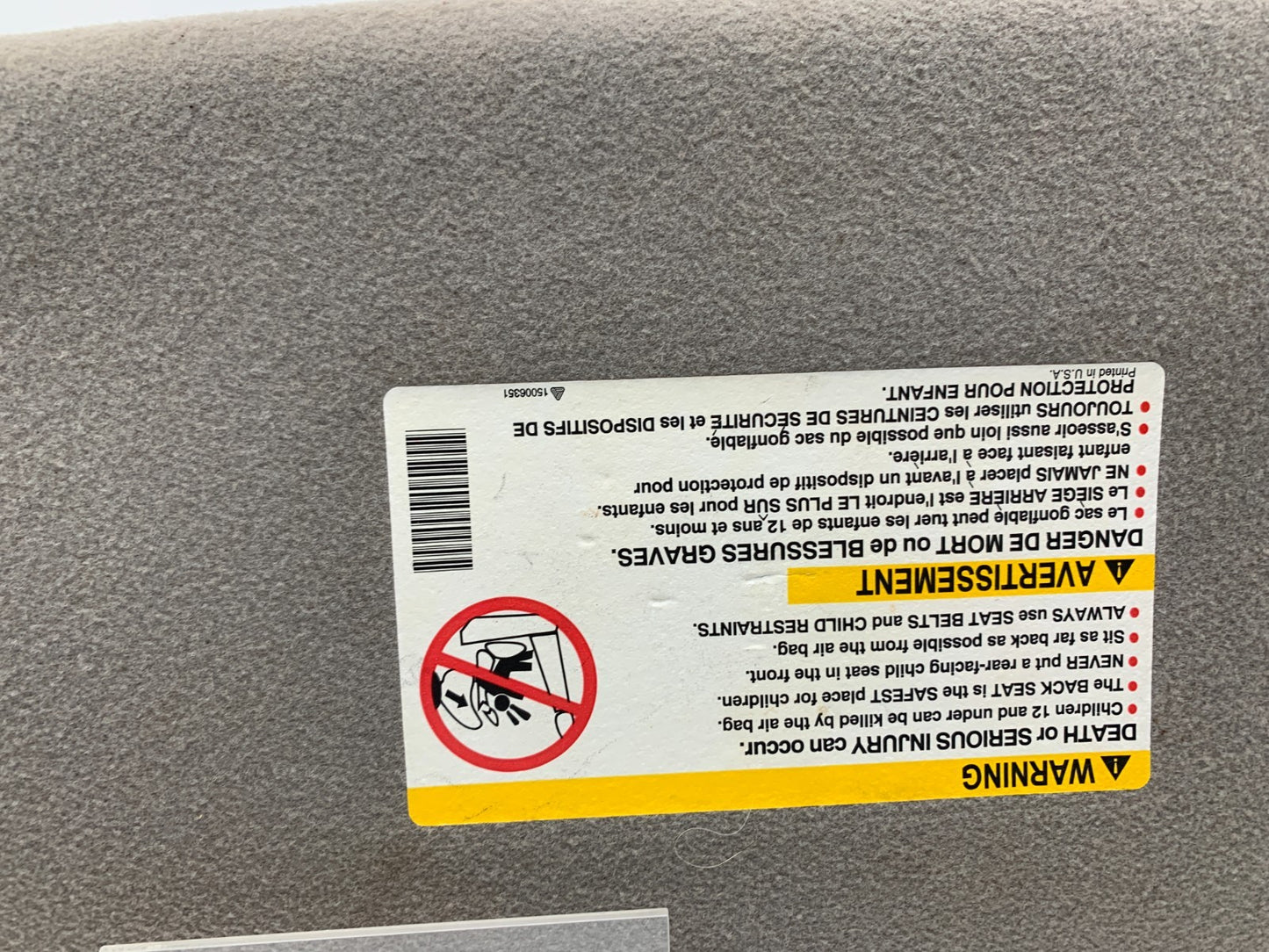 2002-2004 Chevrolet Trailblazer EXT Passenger Sun Visor Gray OEM E02B50024