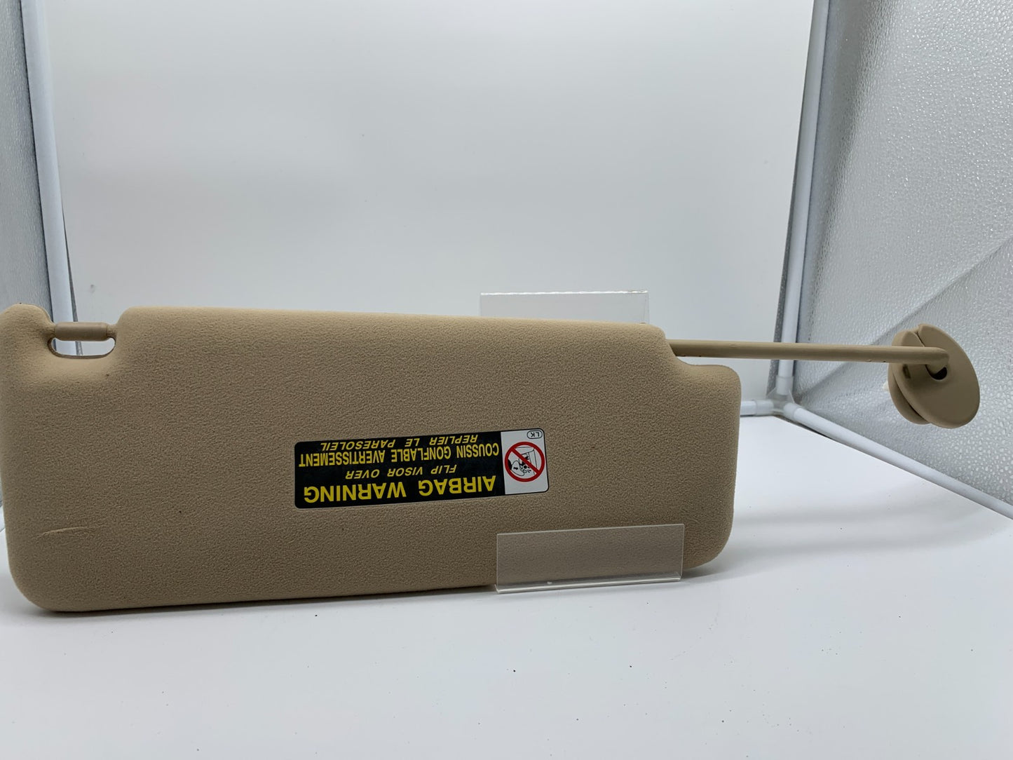 2001-2006 Lexus GS300 Driver Sun Visor Gray Illuminated OEM B03B46053