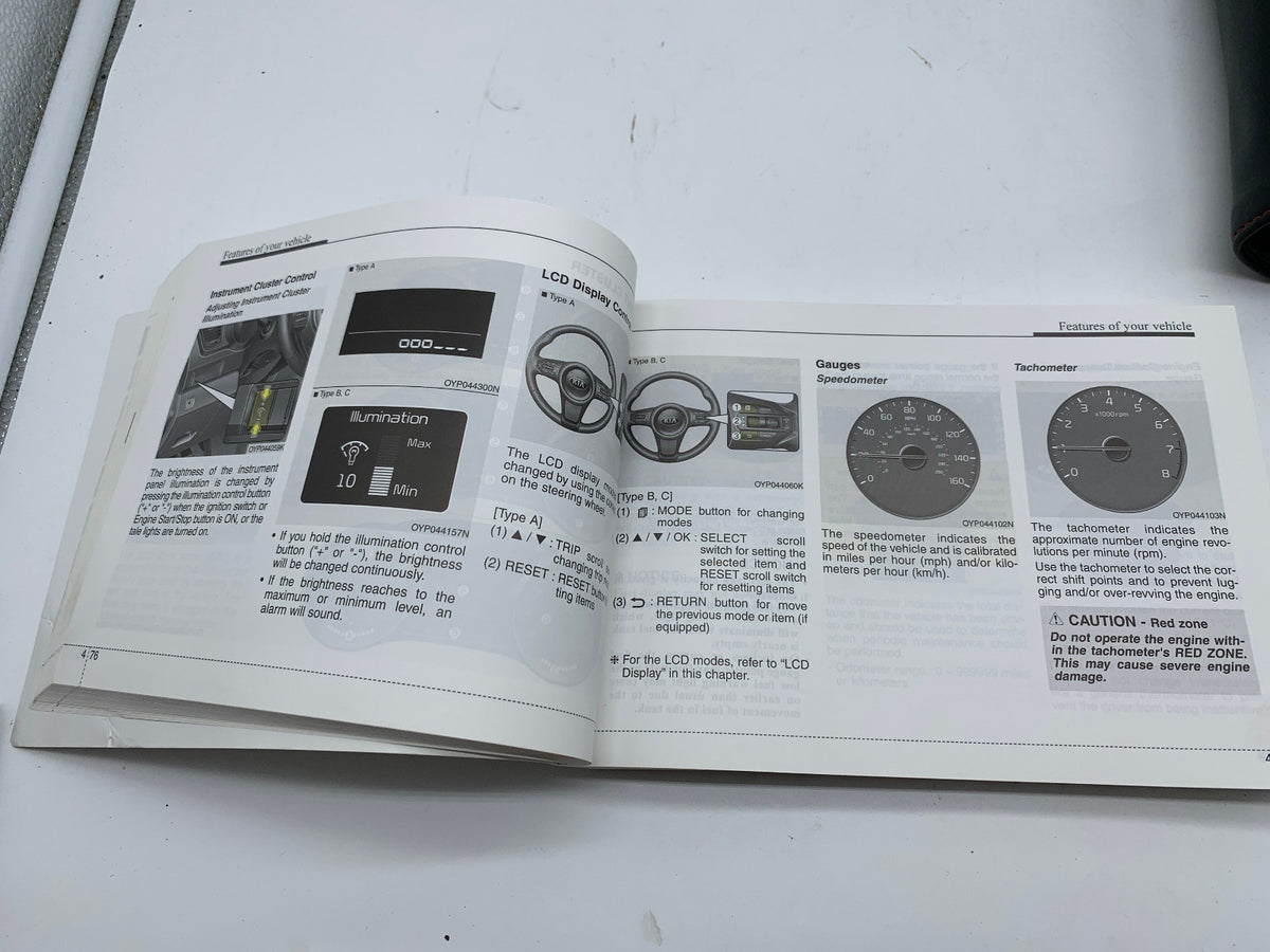 2015 Kia Sedona Owners Manual Set with Case OEM D03B38001