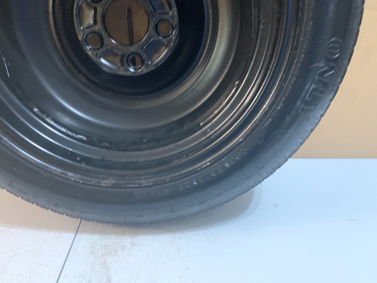 1999-2004 Honda Odyssey 16" Spare Tire Wheel Compact Donut T135/80D16