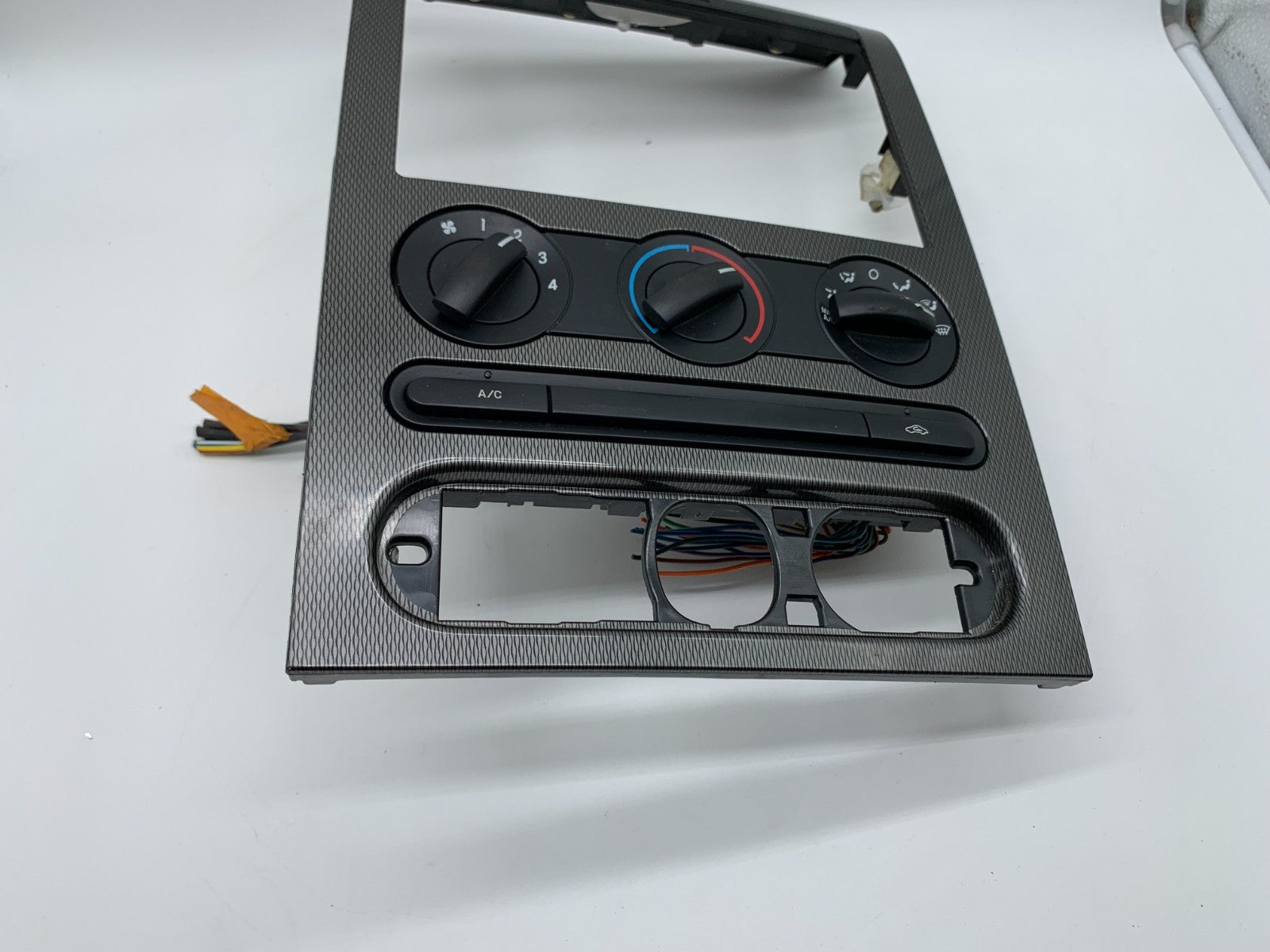 2004-2006 Ford F150 F-150 AC Heater Climate Control wDash Bezel OEM A03B55004