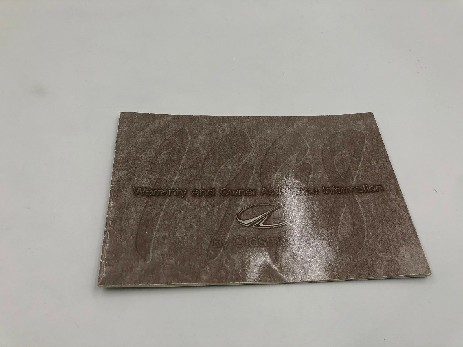 1998 Oldsmobile Eighty Eight Owners Manual Set with Case OEM E01B40081