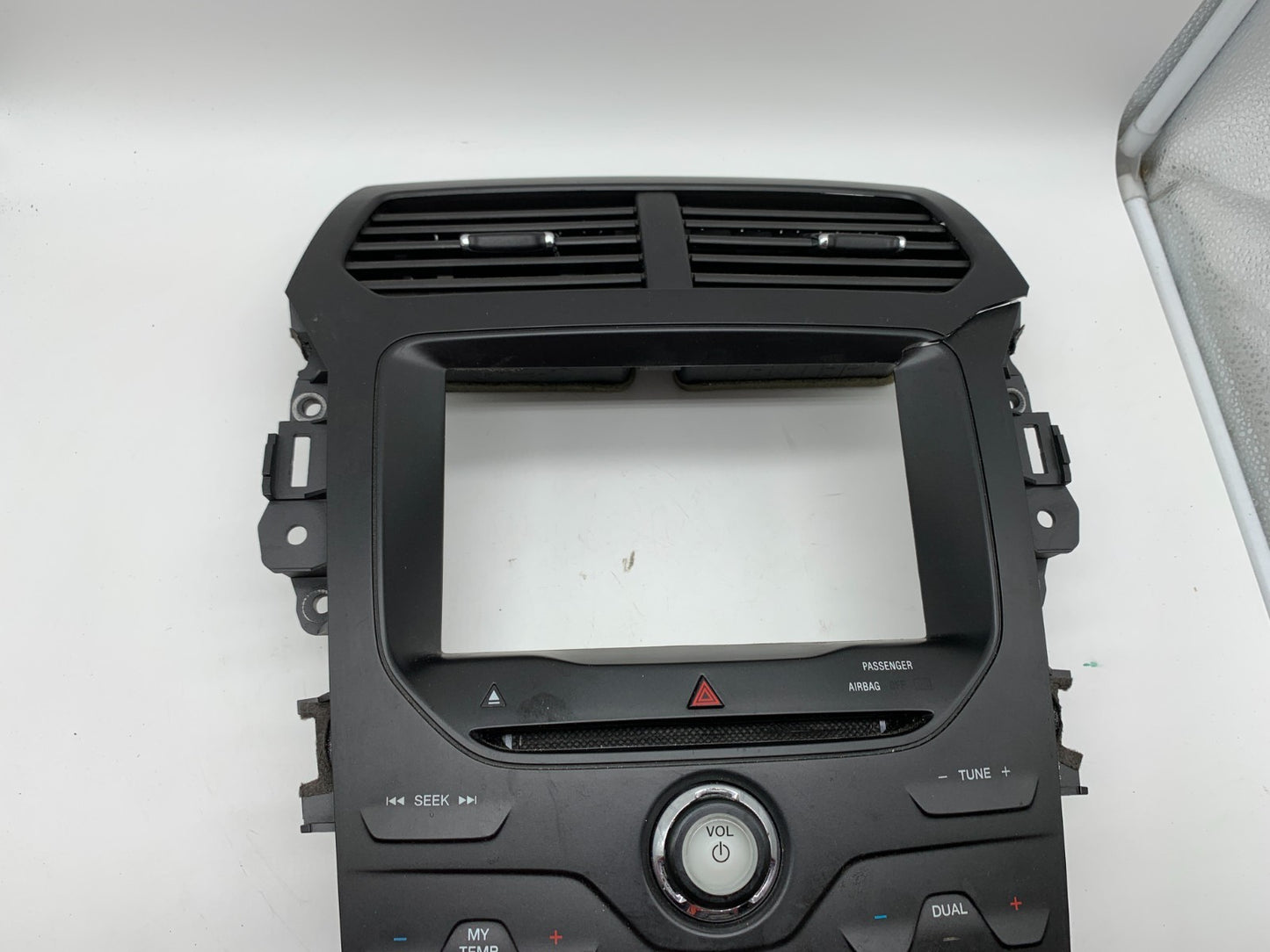 2011-2014 Ford Explorer AC Heater Climate Control Unit OEM C03B32001
