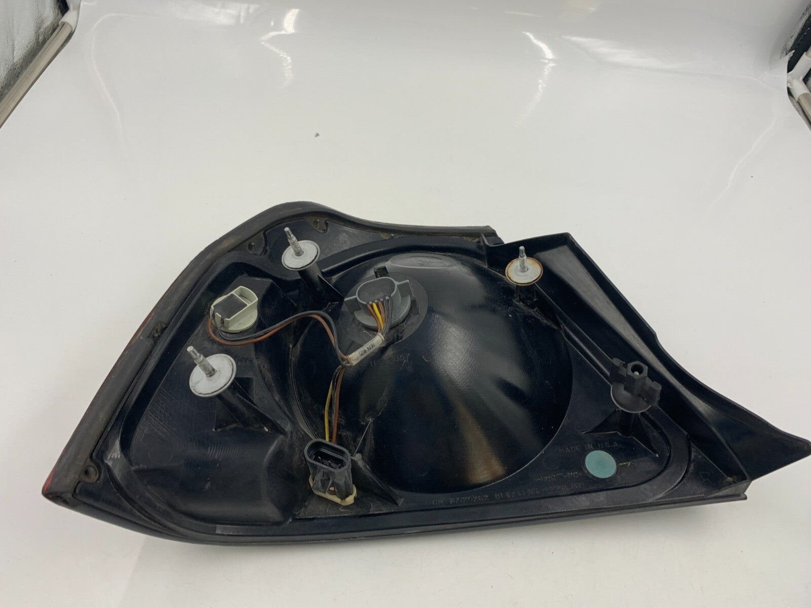 2000-2004 Chevrolet Impala Passenger Side Tail Light Taillight OEM