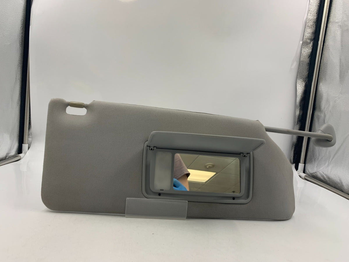 2005 Honda Odyssey Passenger Sun Visor Illuminated Gray OEM D02B63005