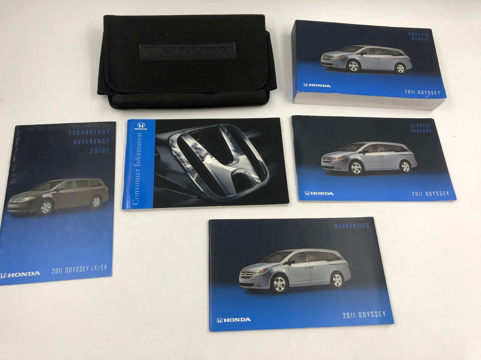 2014 Honda Odyssey Owners Manual Set with Case OEM E01B24018