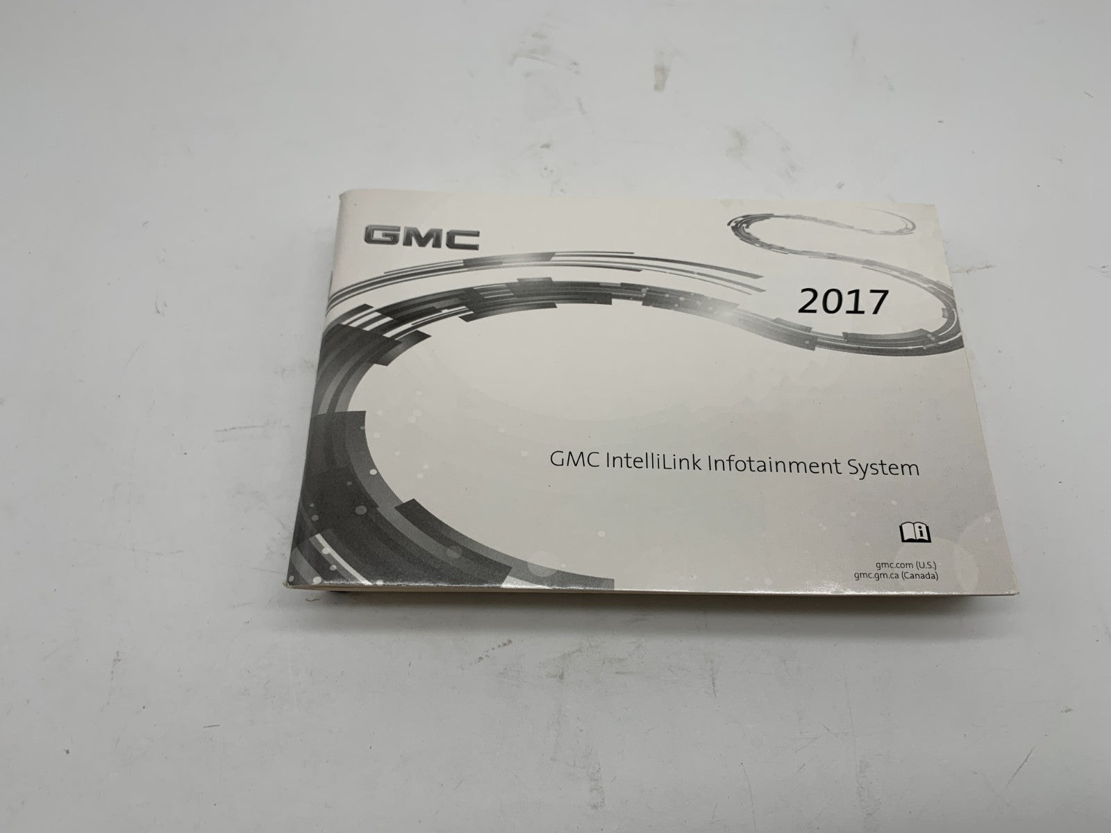 2017 GMC Acadia Owners Manual Set OEM B04B25009