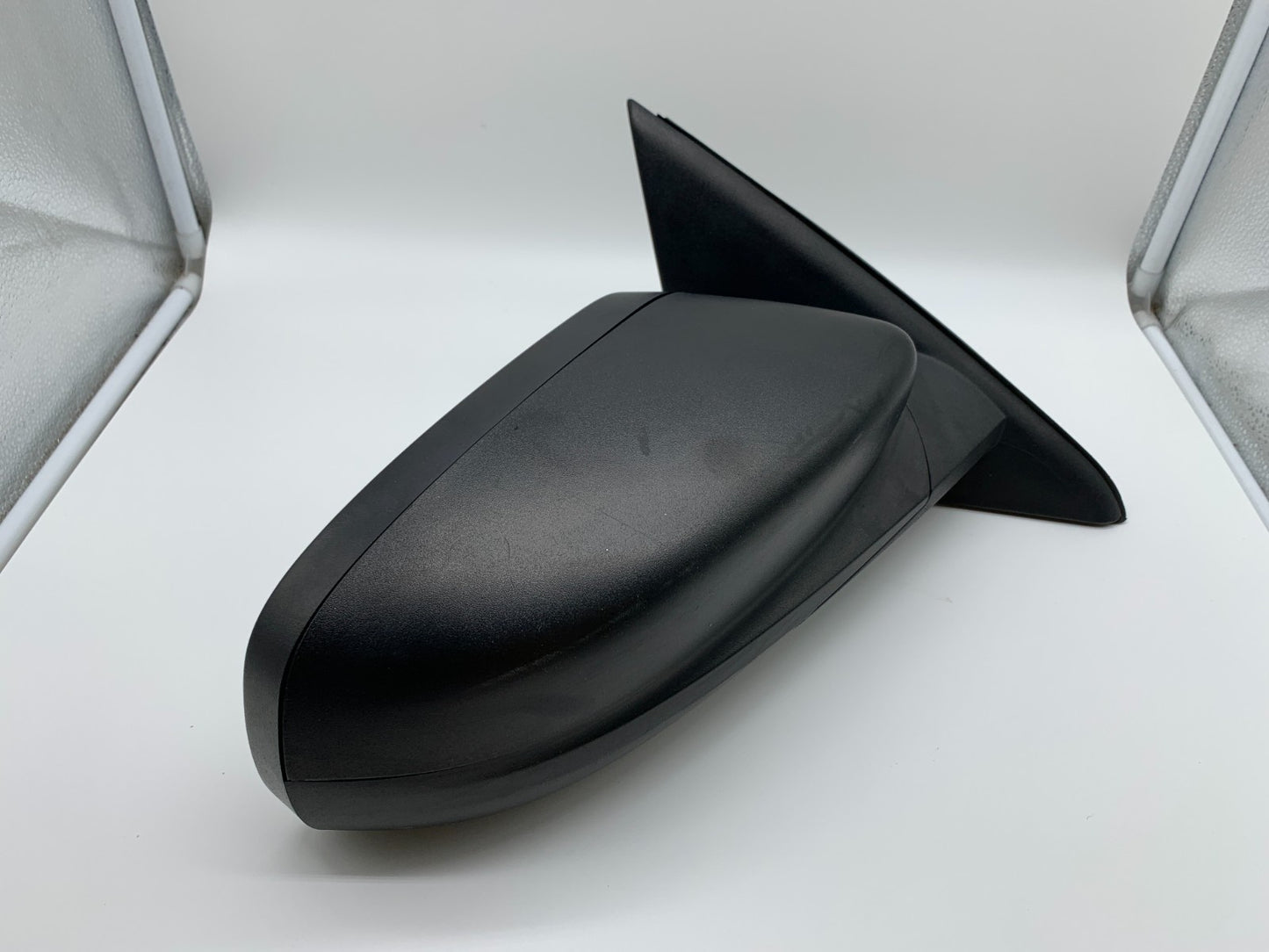 2013-2019 Ford Taurus Passenger Side View Power Door Mirror Black OEM C03B54010