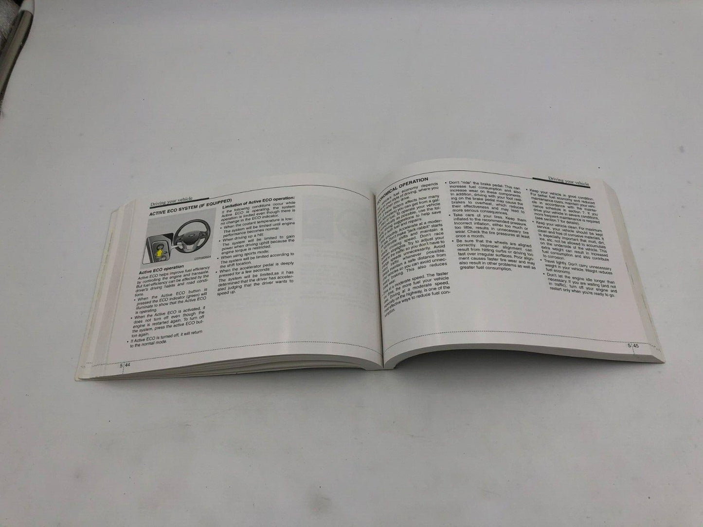 2013 Kia Optima Owners Manual OEM C04B26076