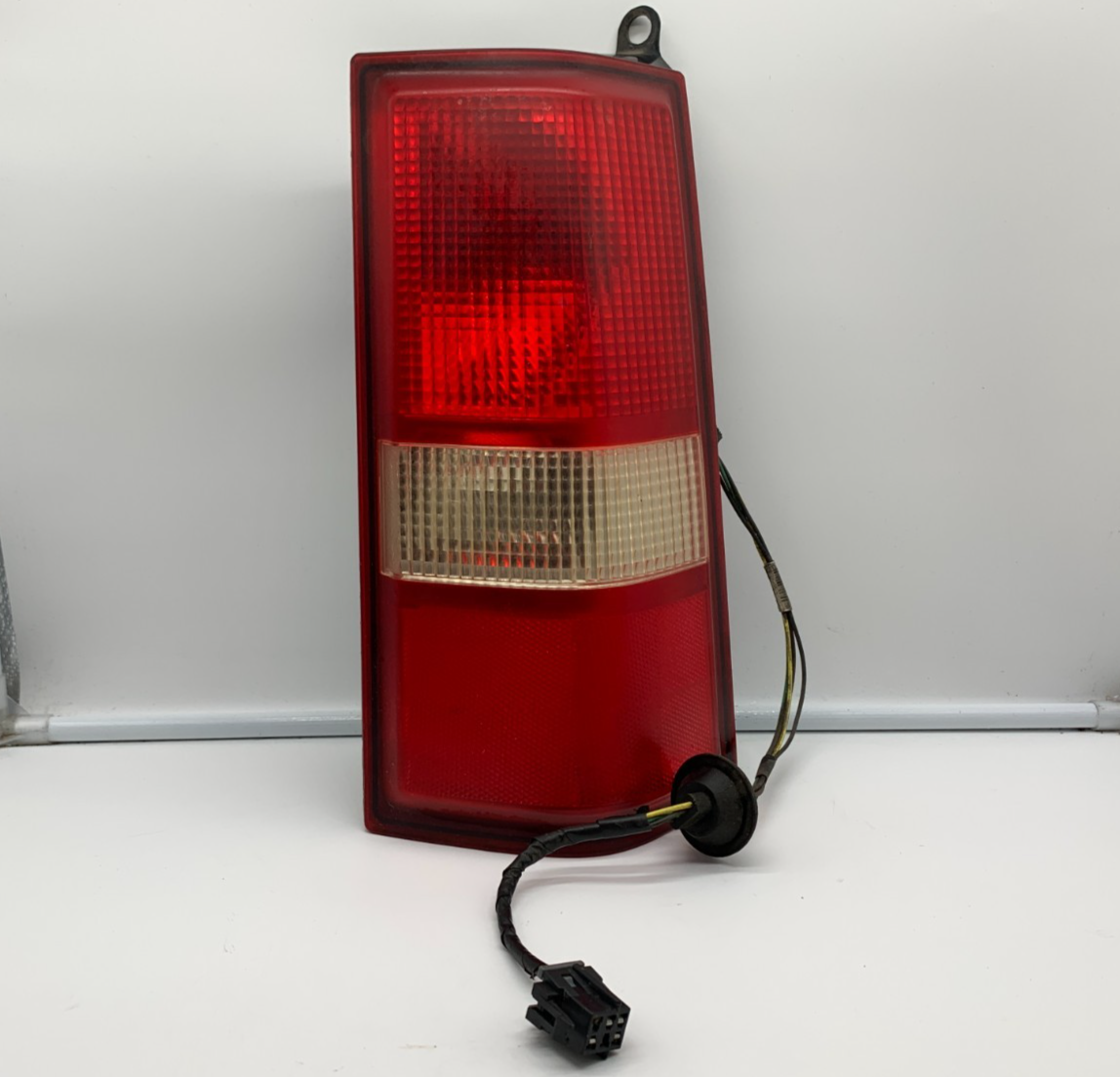 2003-2024 Chevrolet Express 2500 Passenger Side Tail Light Taillight C03B49003