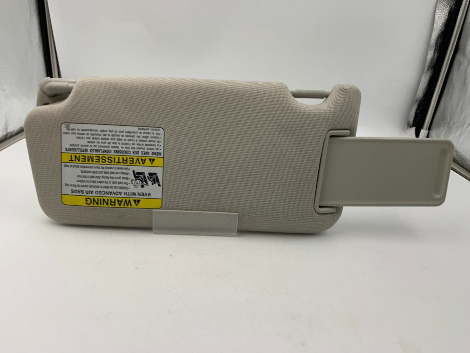 2010-2014 Subaru Legacy Passenger Sun Visor Gray Illuminated OEM C01B67006