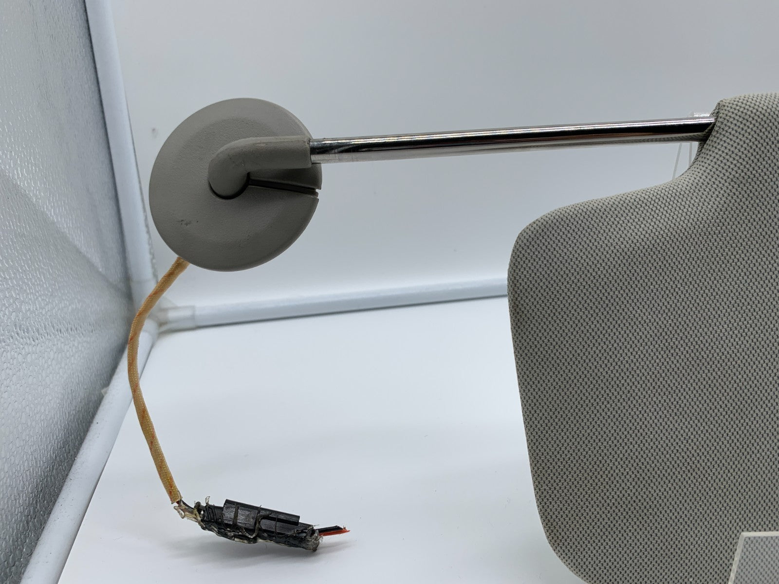 2013-2021 Buick Encore Passenger Sun Visor Gray Illuminated OEM A02B30006