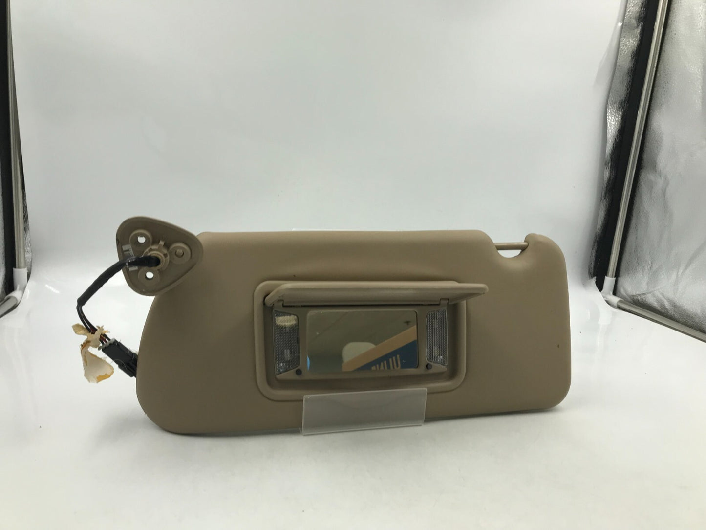 2004-2009 Cadillac SRX Driver Sun Visor Tan Illuminated OEM C04B42009