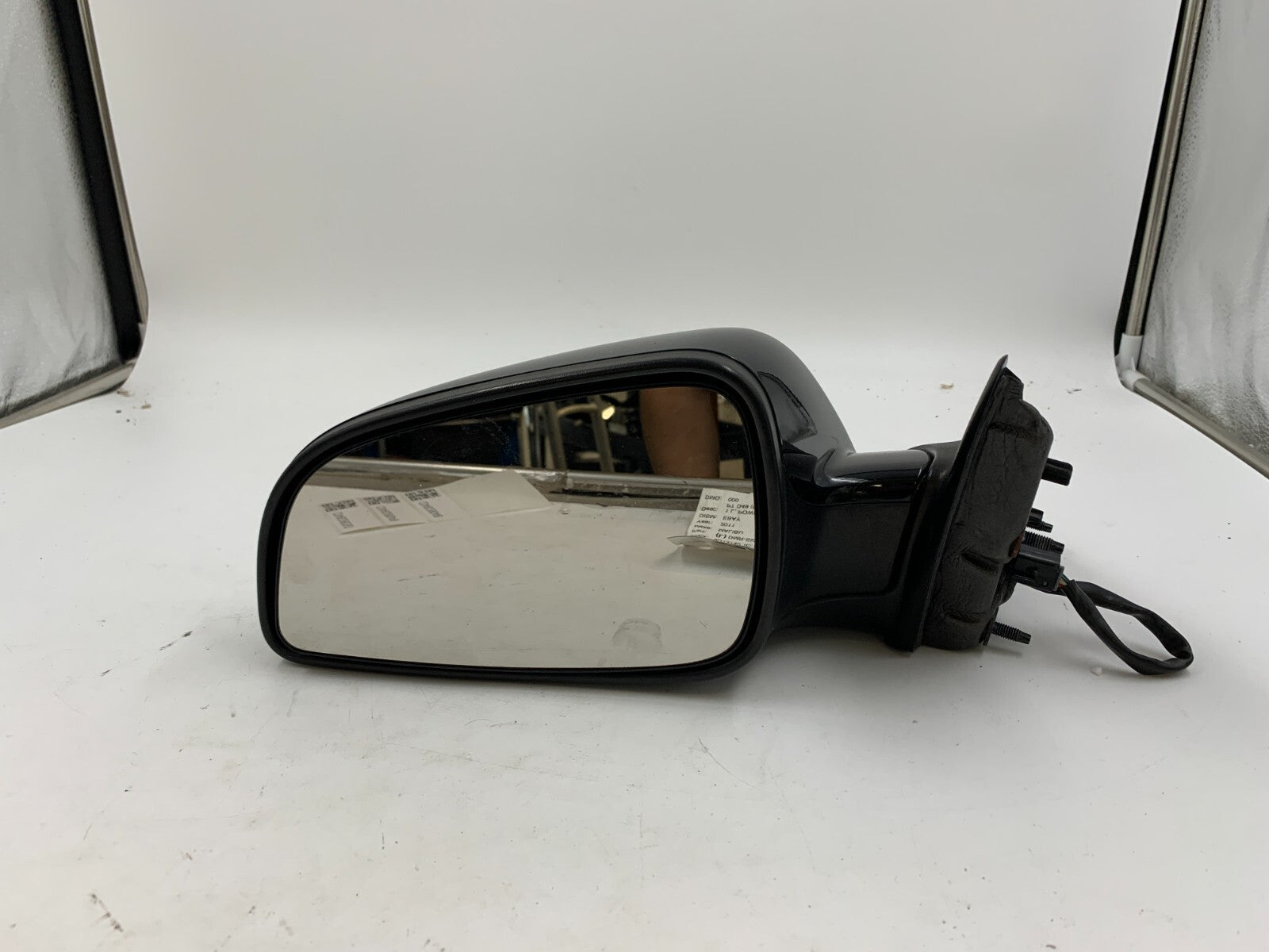 2008-2012 Chevrolet Malibu Driver Side View Power Door Mirror Gray OEM C04B28047