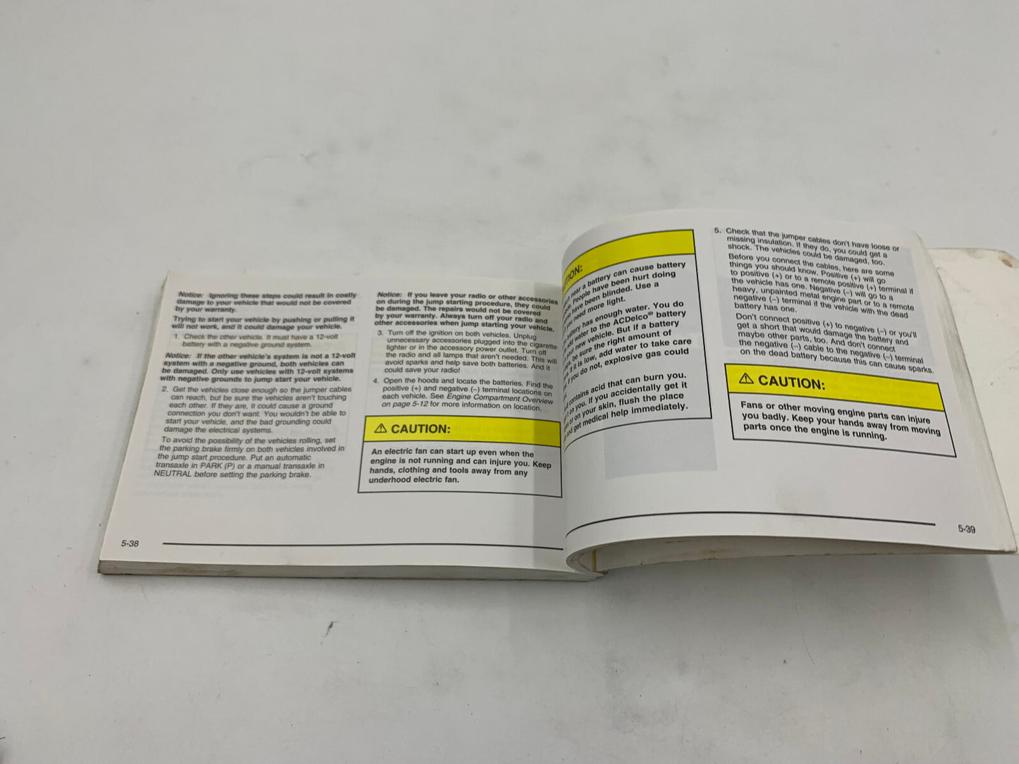 2001 Chevrolet Malibu Owners Manual OEM E01B32009