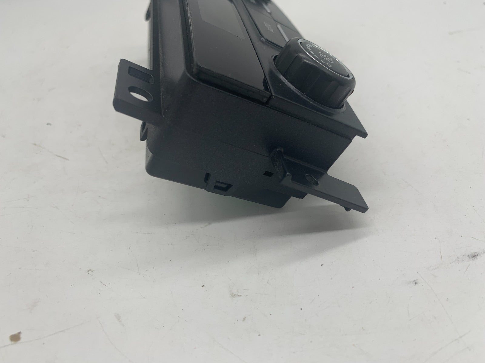 2018-2020 Chevrolet Traverse Rear Climate Control AC Heater OEM E01B53007