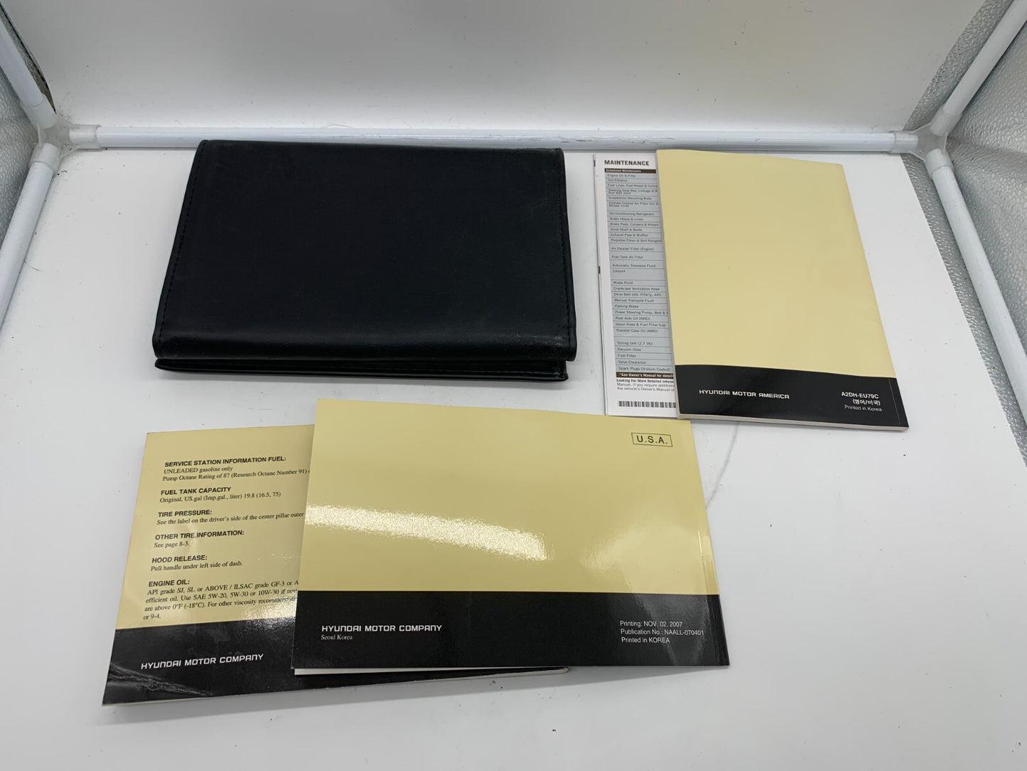 2008 Hyundai Santa FE Owners Manual Set with Case OEM A02B47046