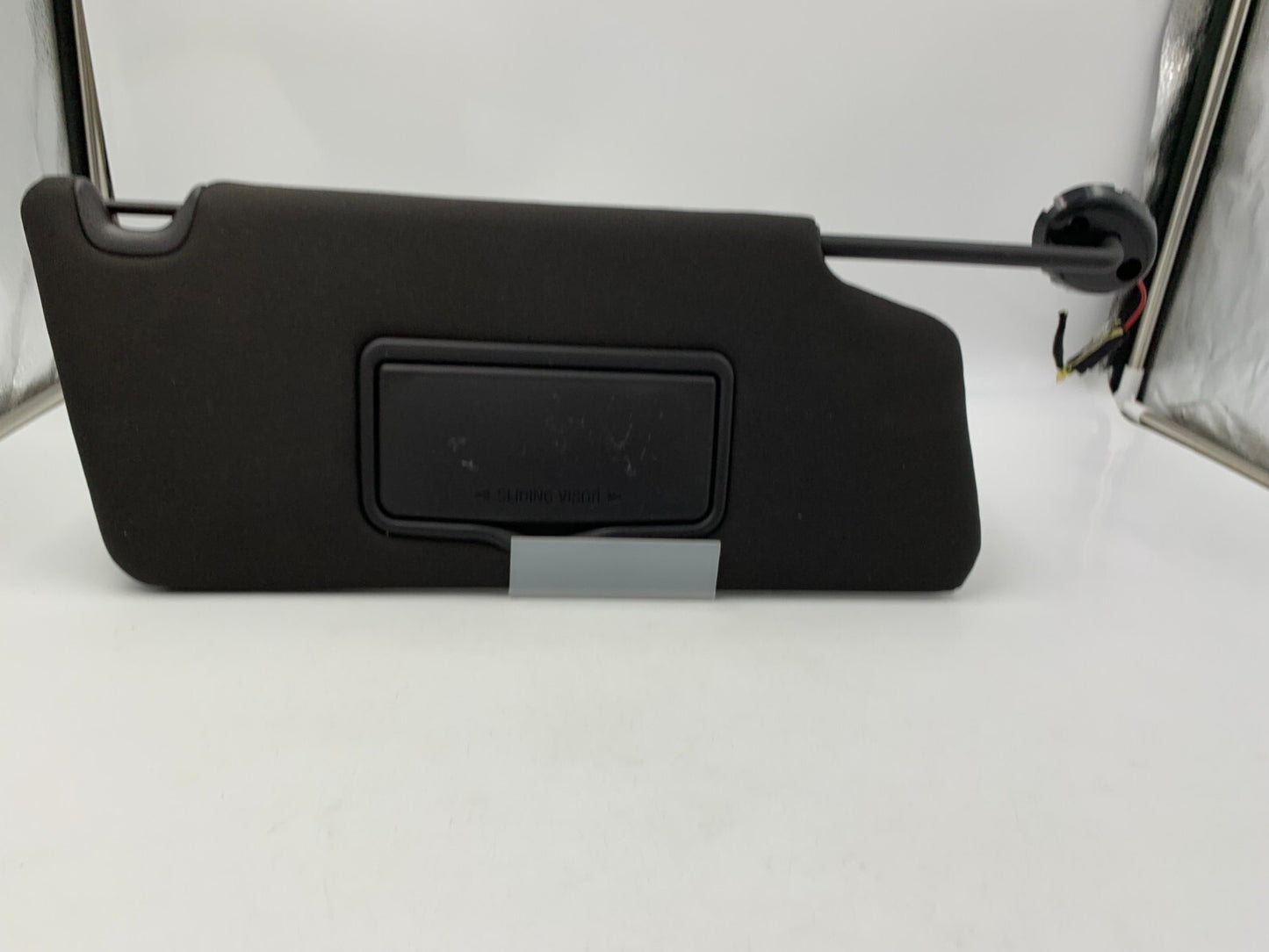2011-2015 Ford Explorer Passenger Sun Visor Illuminated Black OEM C04B41012