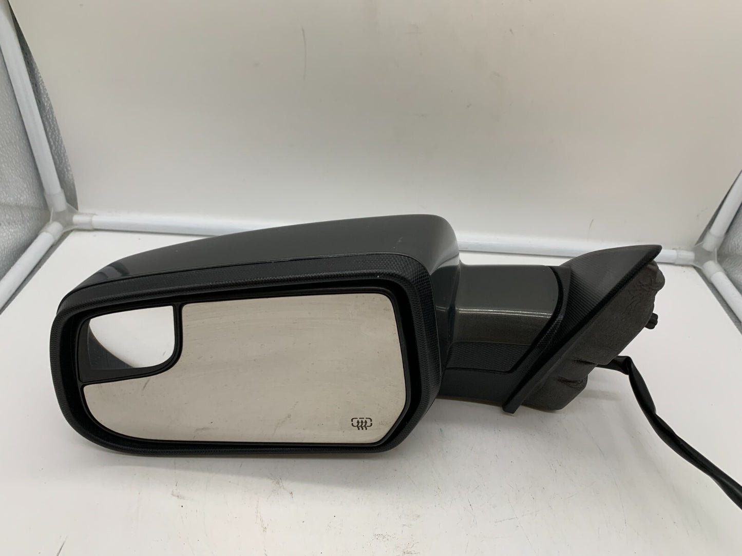 2011-2014 Chevrolet Equinox Driver Side Power Door Mirror Gray OEM C02B56018