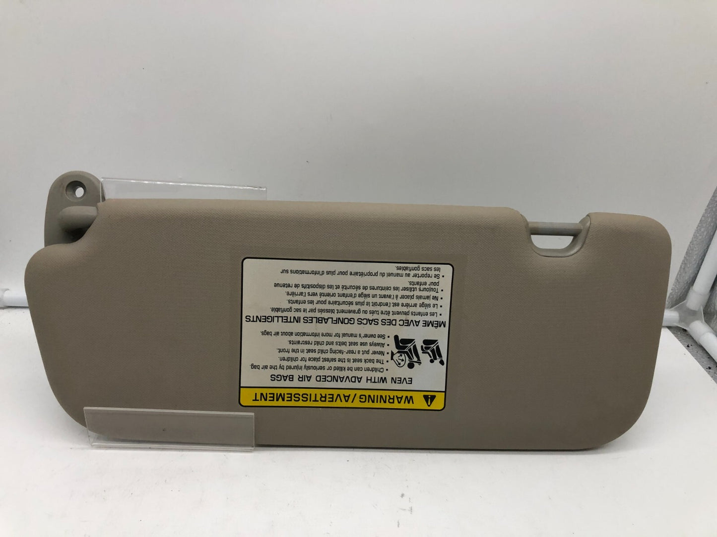2017-2018 Kia Forte Passenger Sun Visor Gray OEM C03B45060