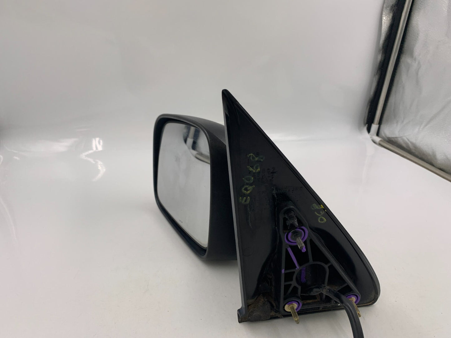 2002-2007 Jeep Liberty Driver Side View Power Door Mirror Black OEM D03B60003