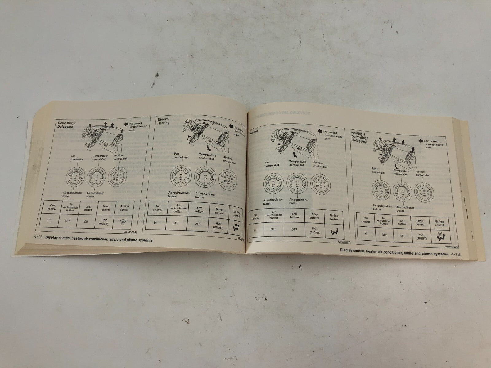 2007 Nissan Sentra Owners Manual Set with Case OEM D02B61008