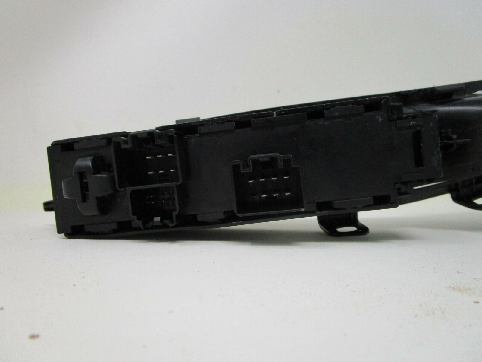 2012-2018 Ford Focus Master Power Window Switch OEM D03B21062