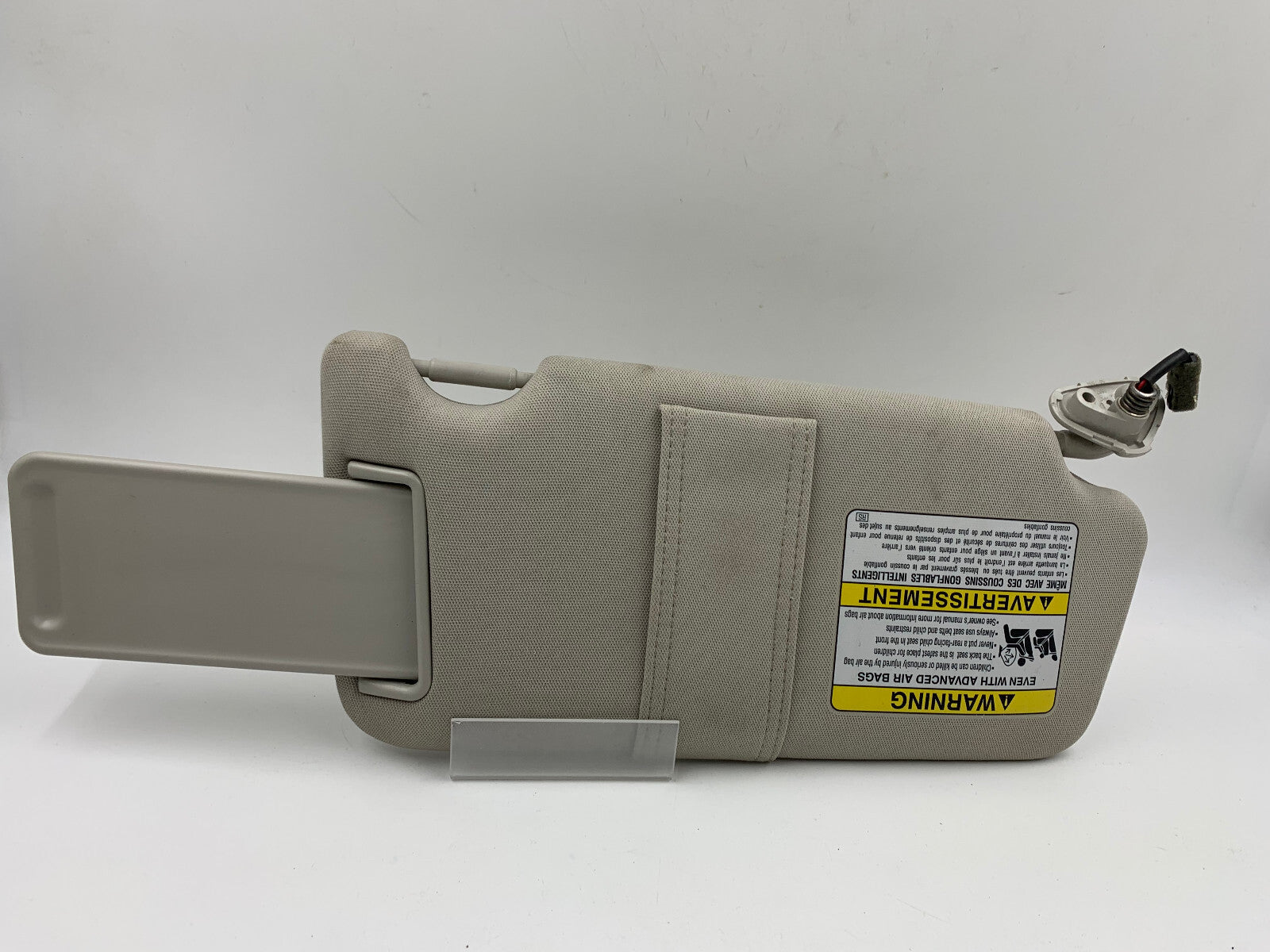 2010-2014 Subaru Legacy Driver Sun Visor Sunvisor Gray Illuminated OEM E03B66008