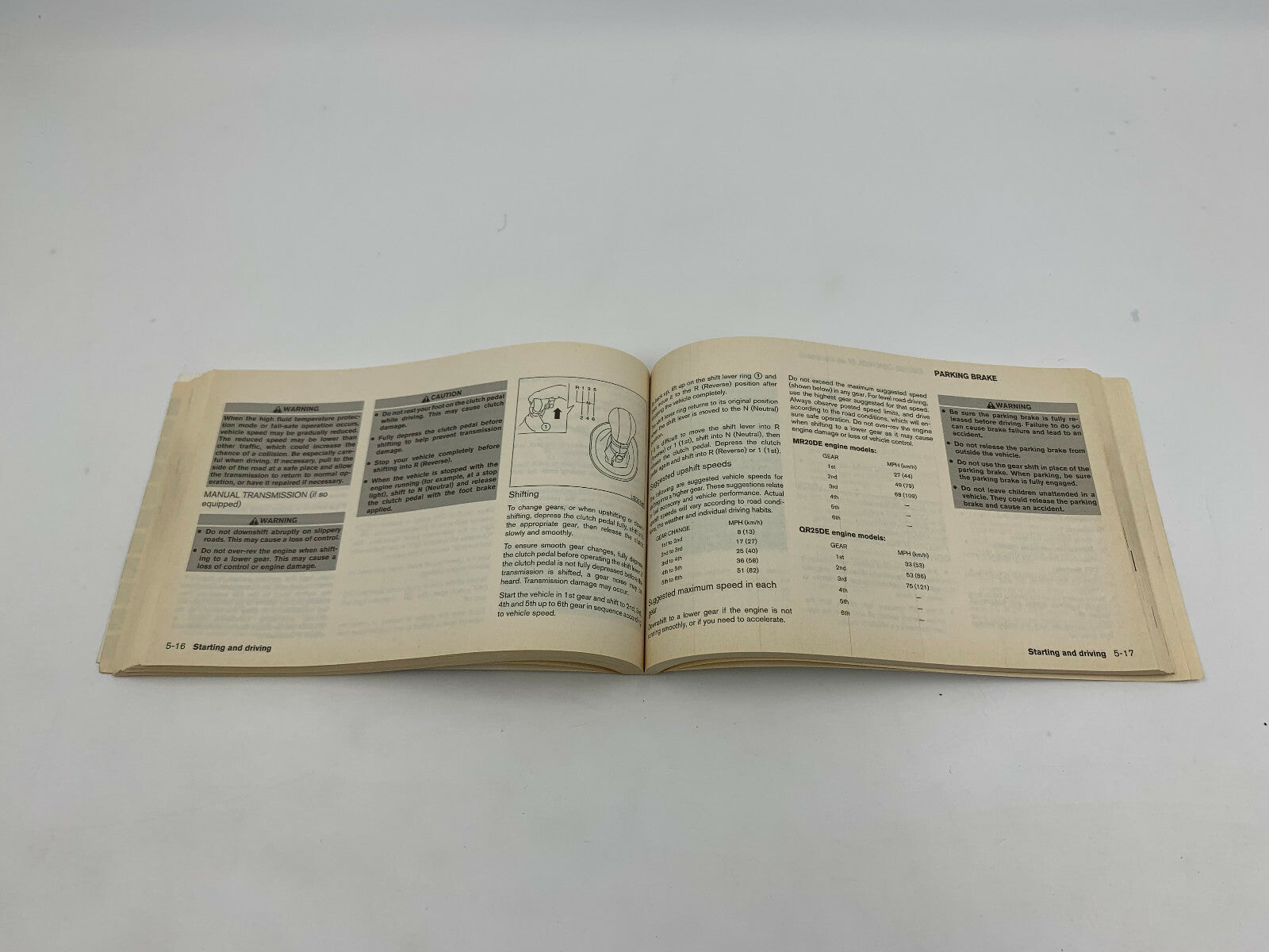 2008 Nissan Sentra Owners Manual Set with Case OEM D02B61006