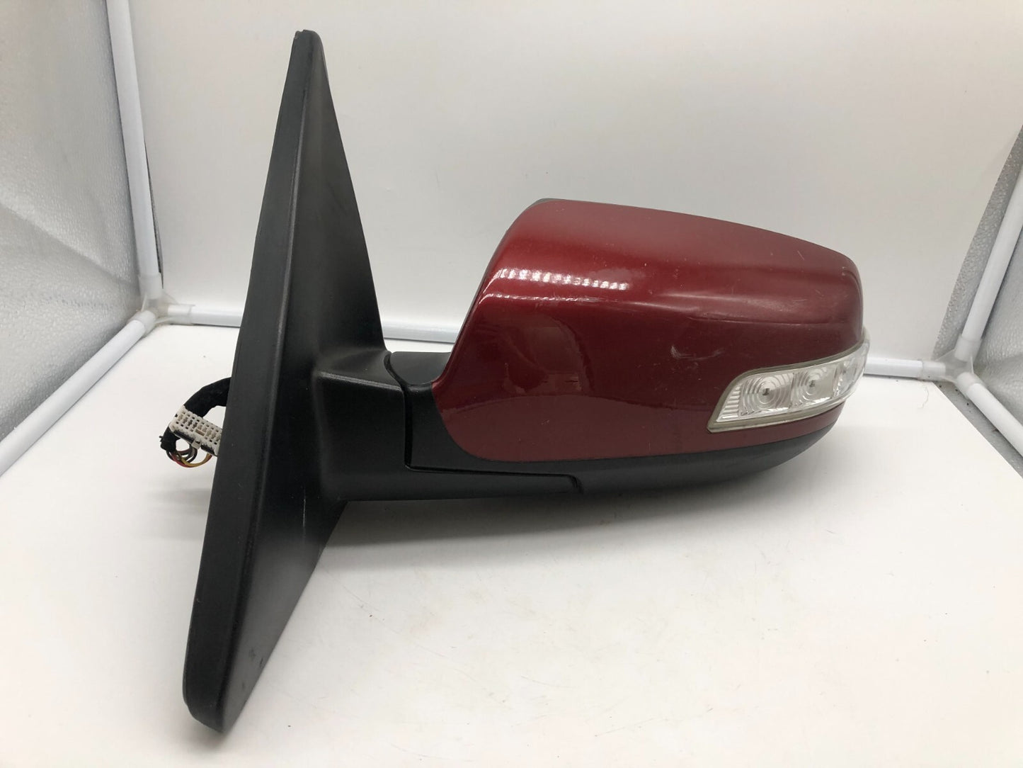2011-2015 Kia Sorento Driver Side View Power Door Mirror Red OEM C03B47003
