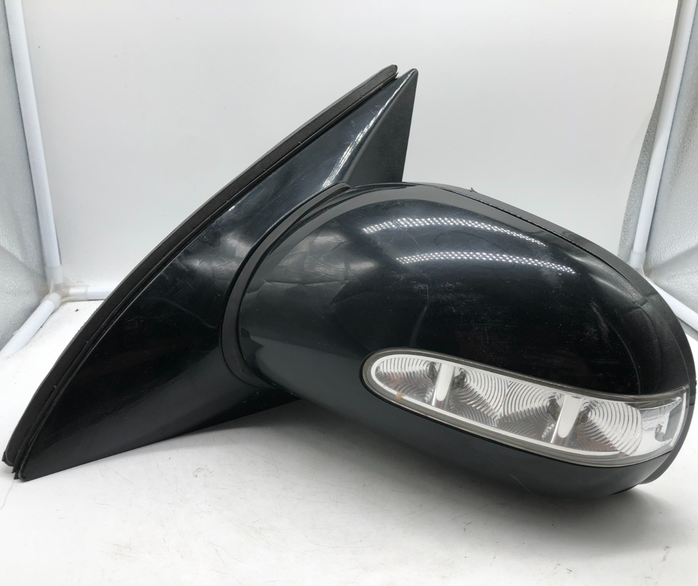 2007-2009 Mercedes-Benz R320 Driver Side Power Door Mirror Black OEM B01B35005