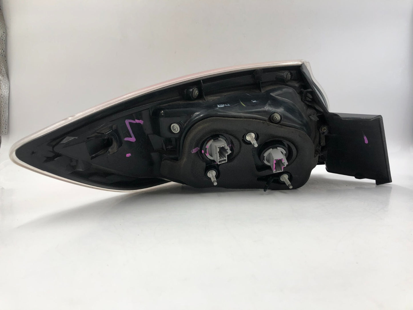 2010-2013 Mazda 3 Htbk Passenger Tail Light Taillight Lamp OEM A03B27002