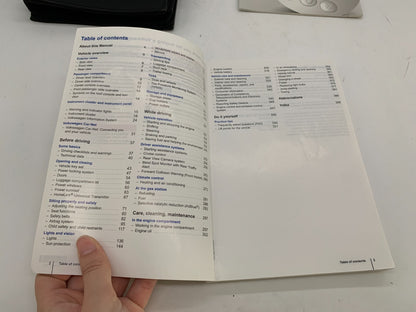 2015 Volkswagen Jetta Owners Manual Set with Case OEM A03B42005
