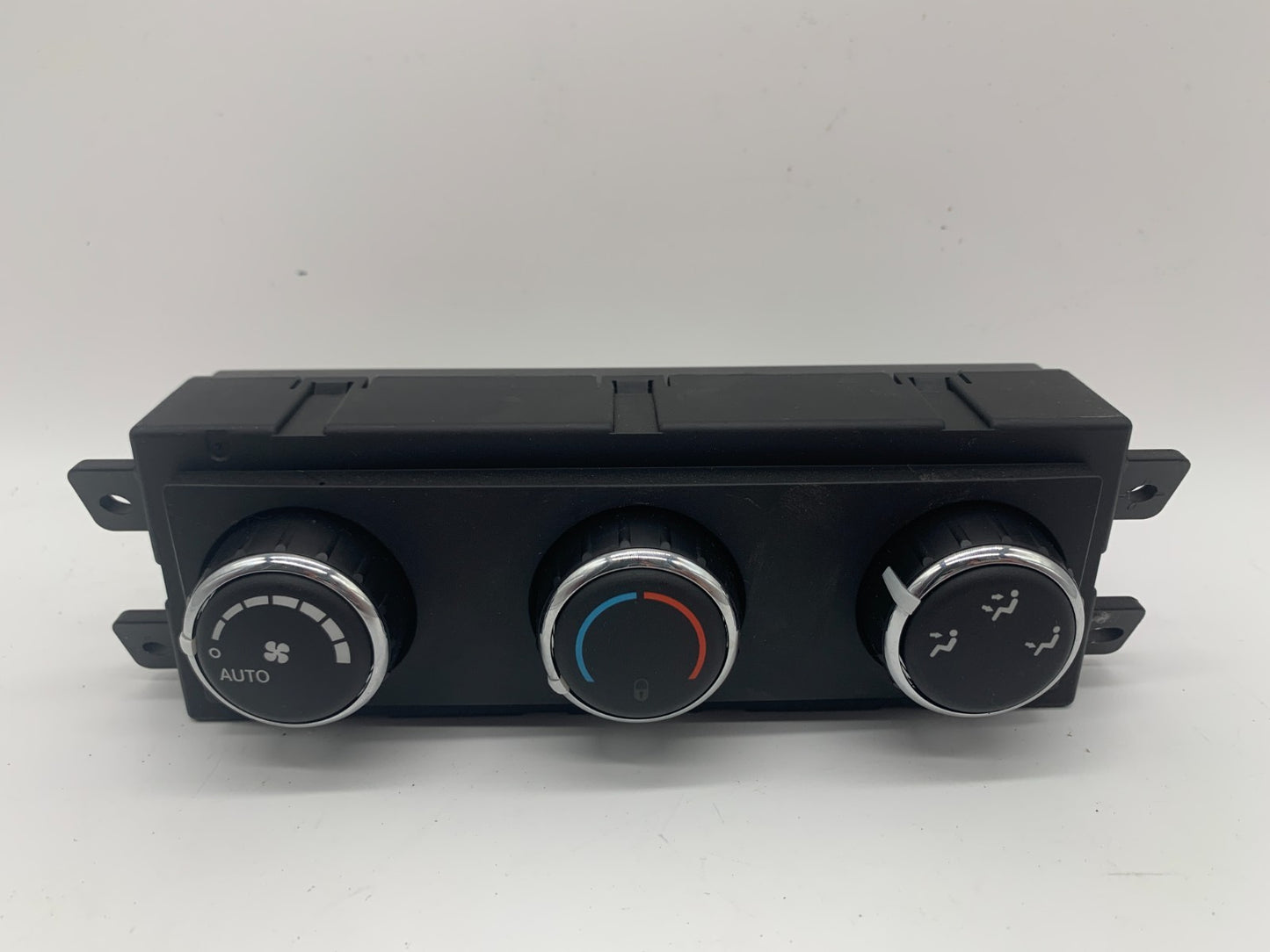 2012-2016 Chrysler Town & Country Climate Rear Control AC Heater OEM A03B35099
