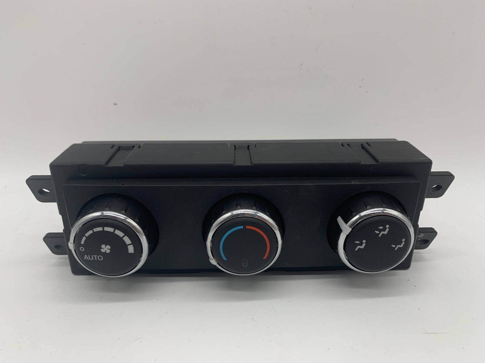 2012-2016 Chrysler Town & Country Climate Rear Control AC Heater OEM A03B35099