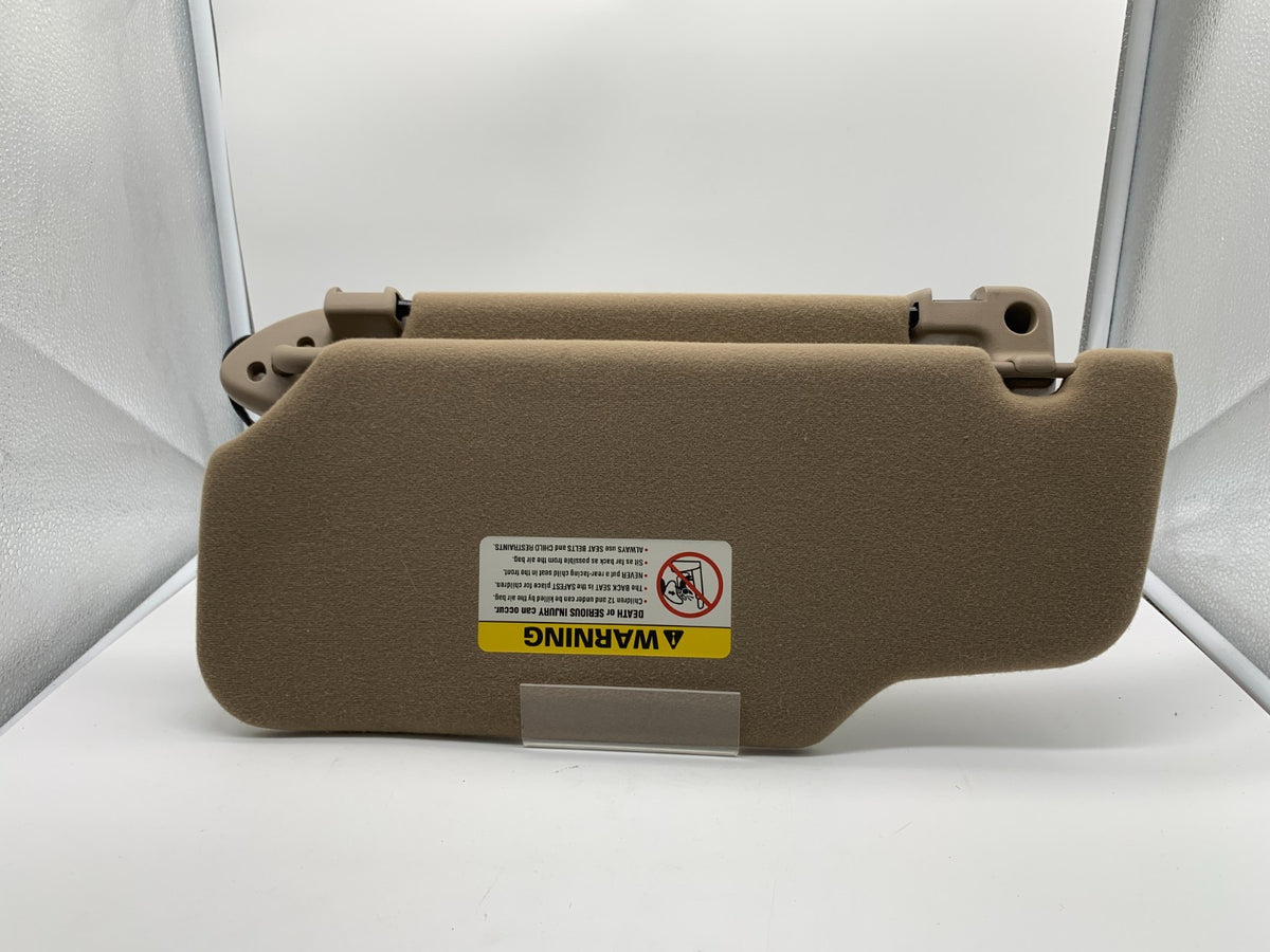 2003-2005 Lincoln Grand Marquis Passenger Sun Visor Gray Illuminated A01B41009