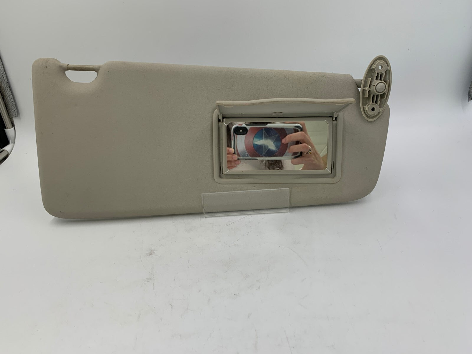 2008-2012 Land Rover LR2 Passenger Sun Visor Gray OEM D01B69008