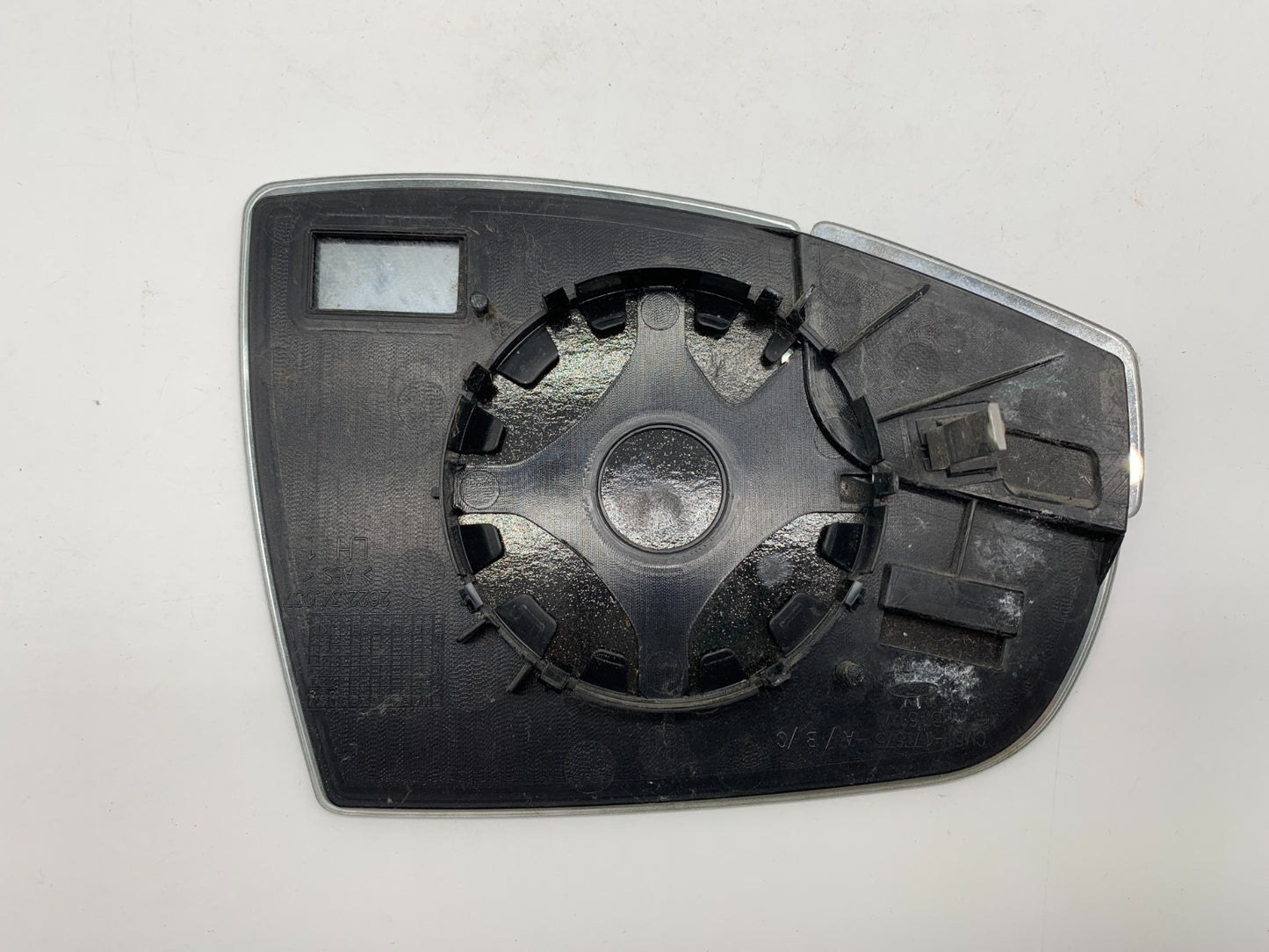 2015-2018 Ford Focus Driver Side View Power Door Mirror Glass Only OEM E02B38006