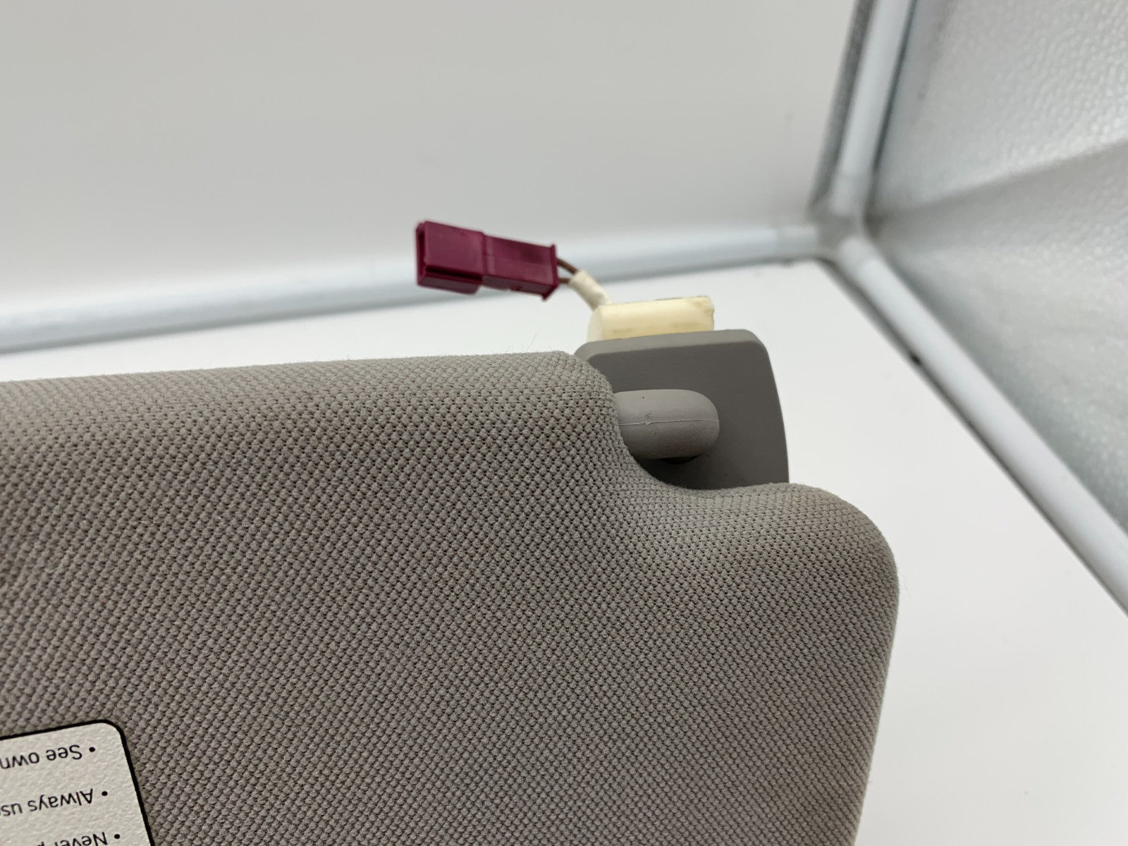 2009-2015 BMW 750i Driver Sun Visor Illuminated Gray OEM C02B28005